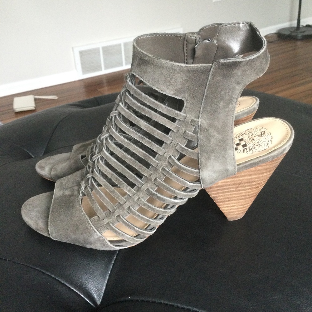 VinceCamuto  shoes